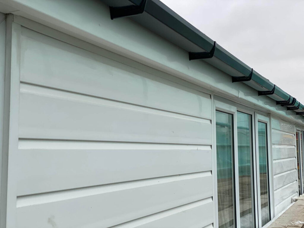 Finlock gutter replacement